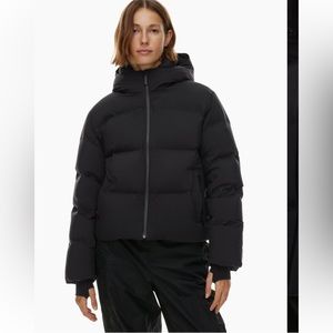 Aritzia The Super Puff2O Shorty Black XS - waterproof puffer